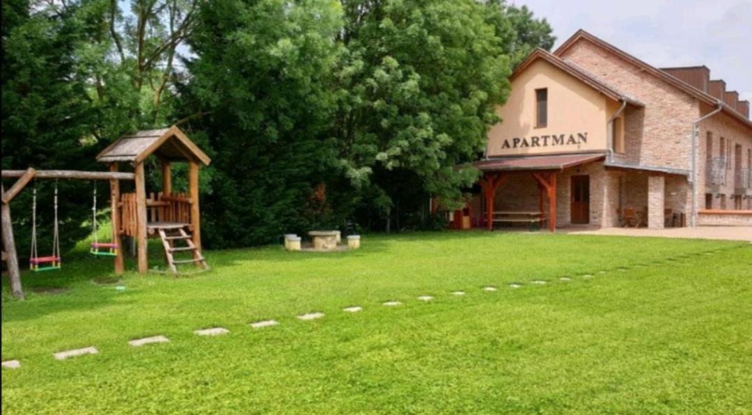 Niki Apartman ギュラ エクステリア 写真